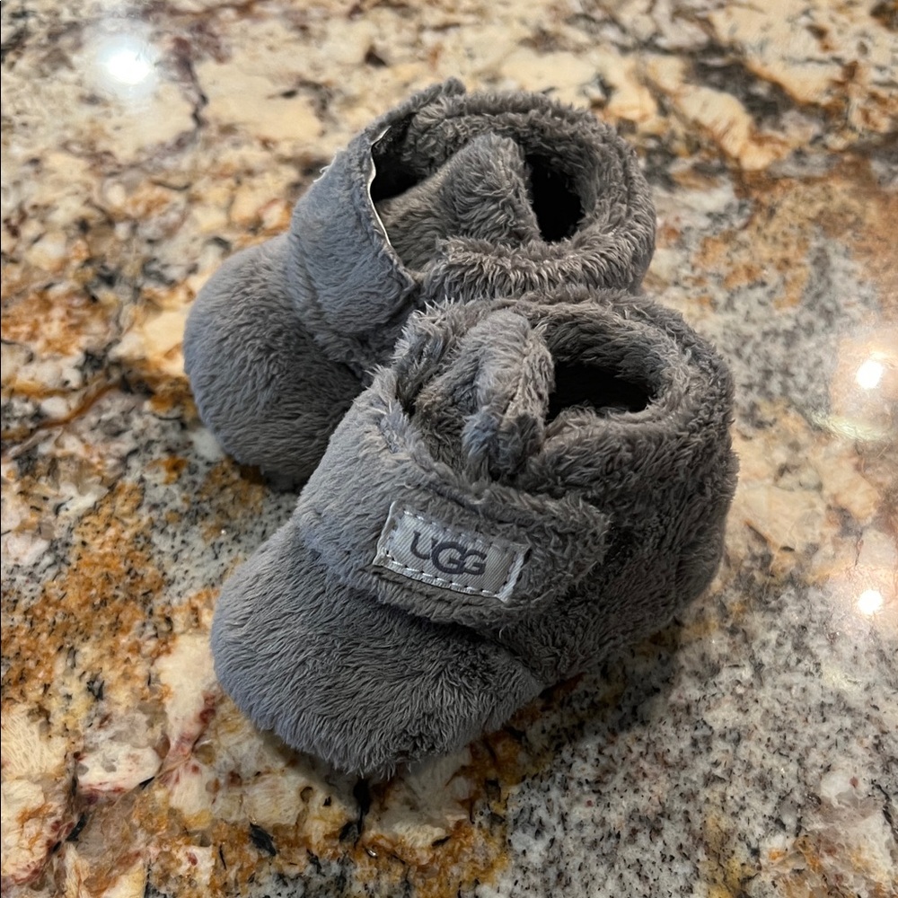 UGG Kids Gray Fuzzy Slippers